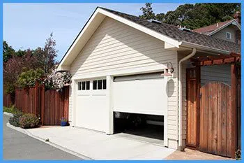 Eagle Garage Door Service Black Diamond, WA 360-334-7240 - serv-res-gr-37m